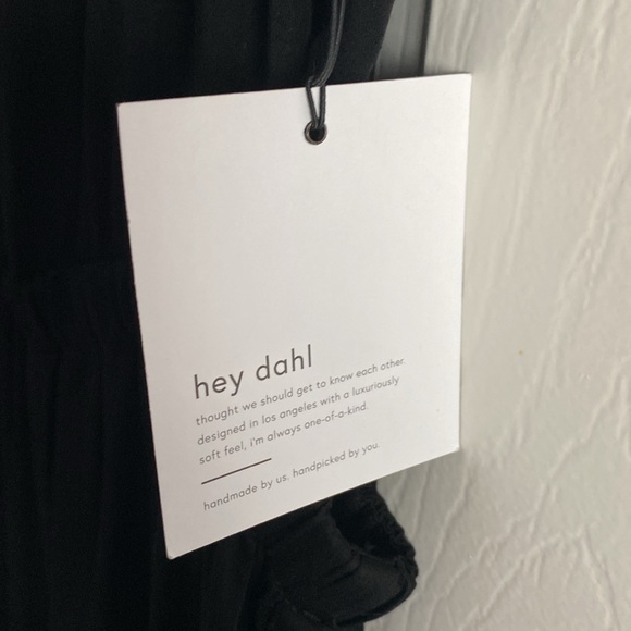 •Bella Dahl Halter Cutout Jumpsuit Cropped - Picture 7 of 8